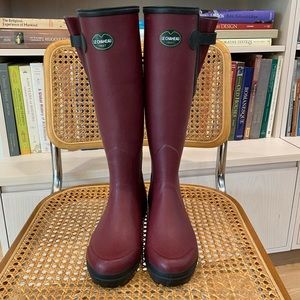 LE CHAMEAU rain boots, sz 6.5, gently used